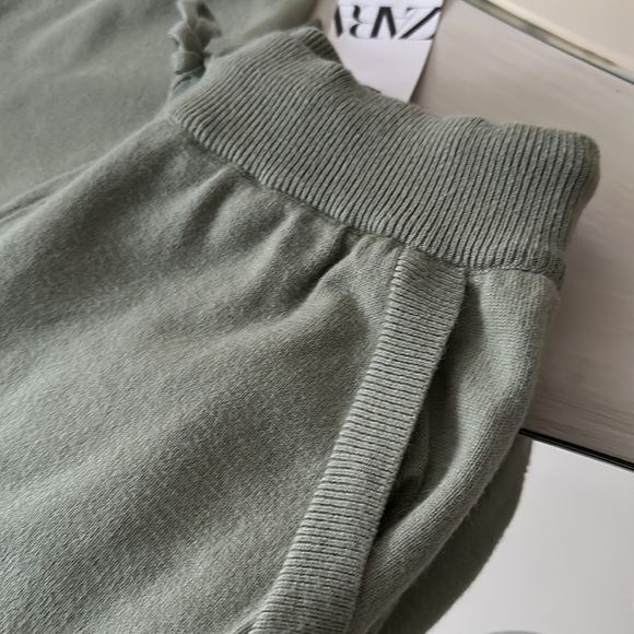 Zara Knit Jogger’s - Picture 8 of 8